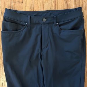 Men’s Lulu abc pant